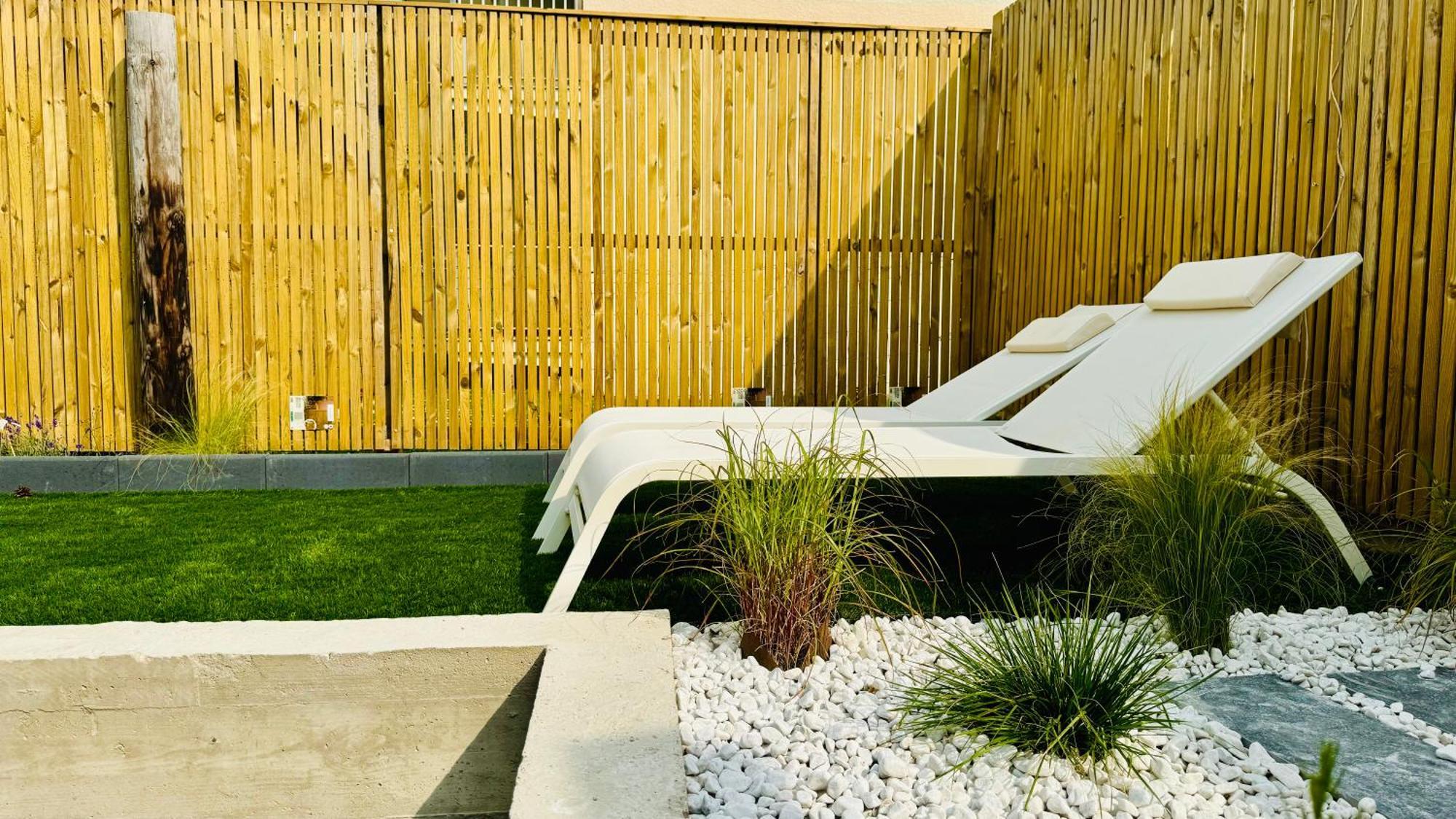 Holiday home Maison De A 900m De La